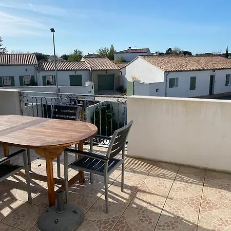 Maison De Famille Ile De Re 3 Etoiles *