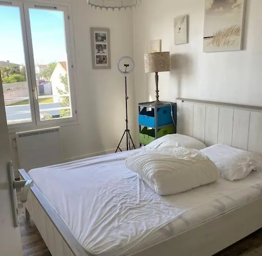 Maison De Famille Ile De Ré 3 étoiles Сasa de vacaciones Sainte-Marie-de-Ré