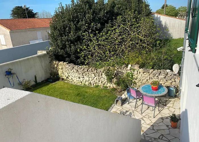 Maison De Famille Ile De Ré 3 étoiles Сasa de vacaciones Sainte-Marie-de-Ré